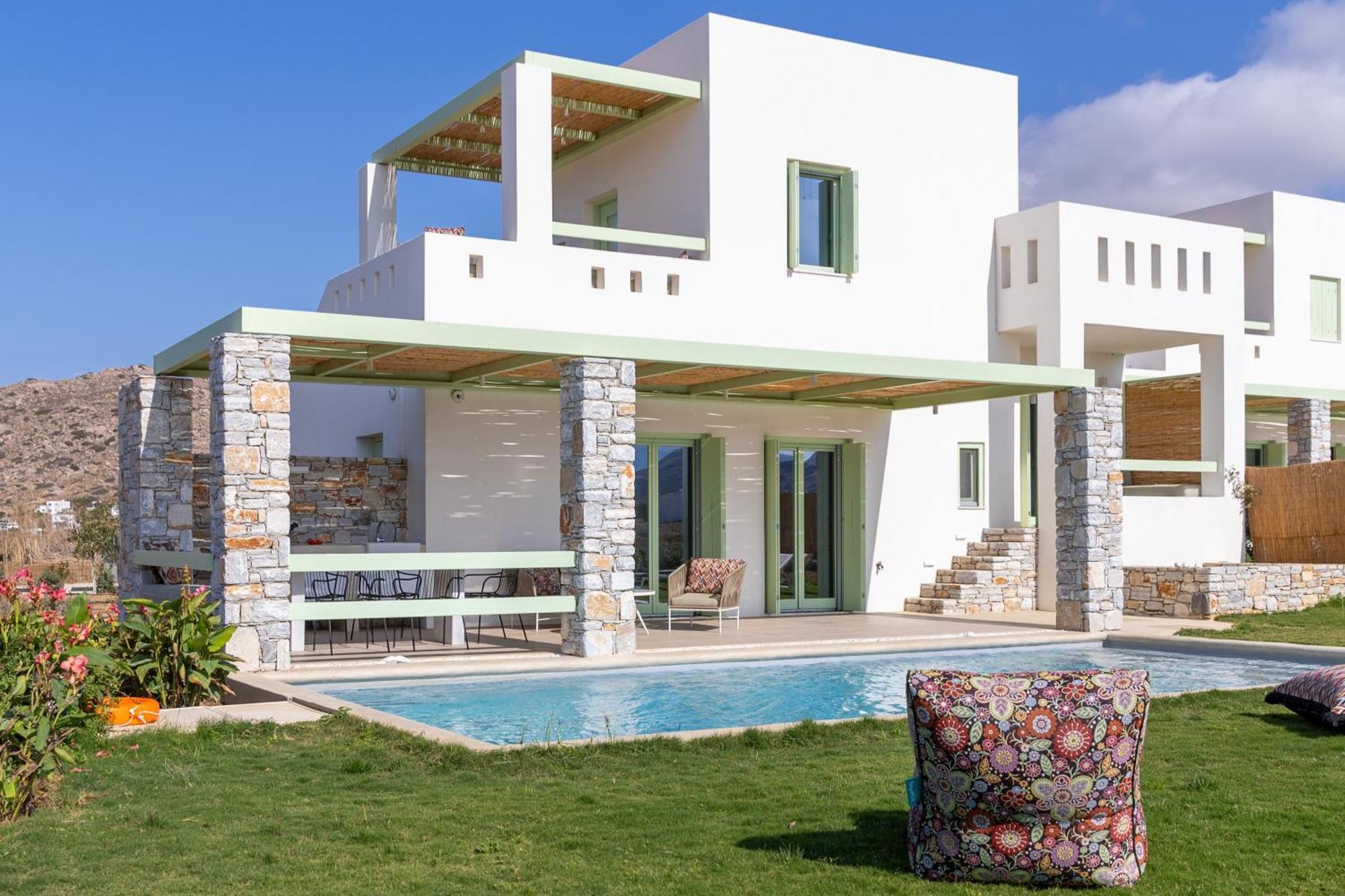 Villa Plioni &