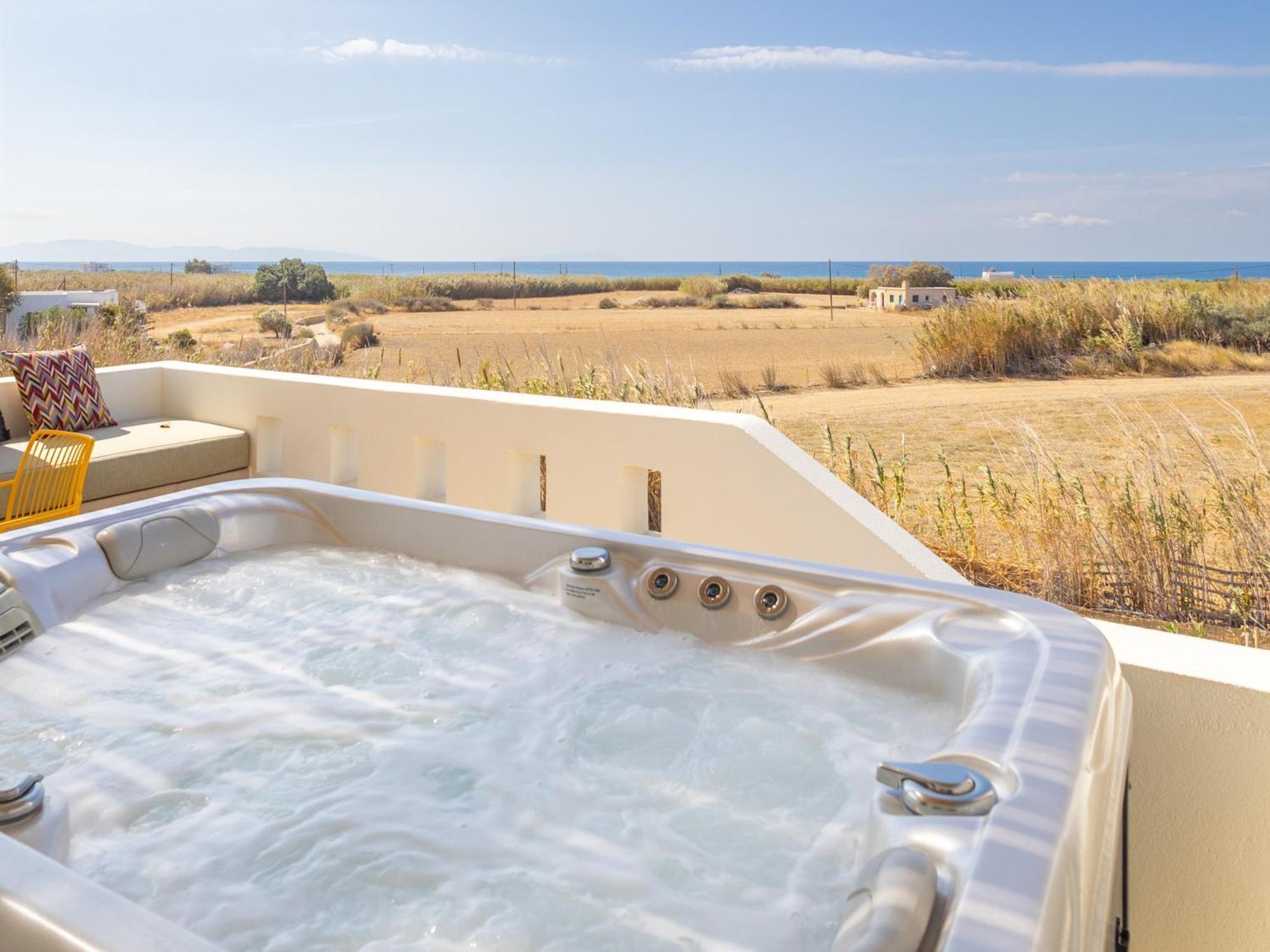 Villa Plioni &